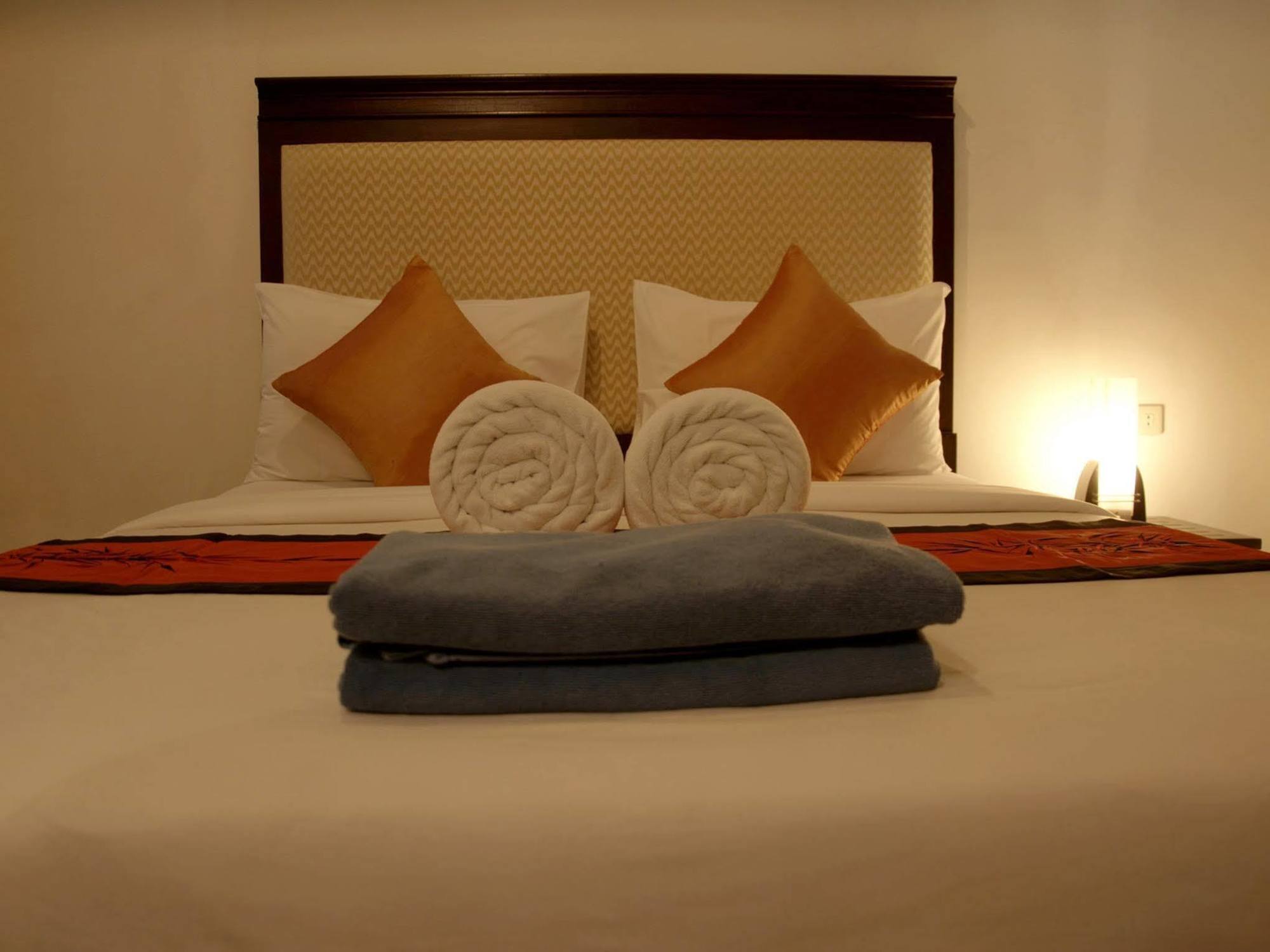 Washington Residence Phuket Ngoại thất bức ảnh